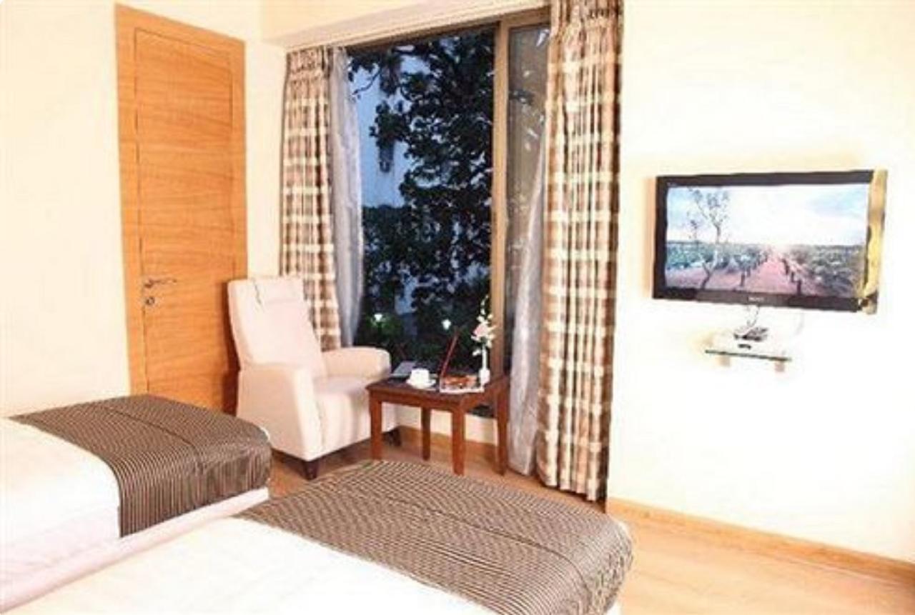 Middleton Inn Calcutta Extérieur photo