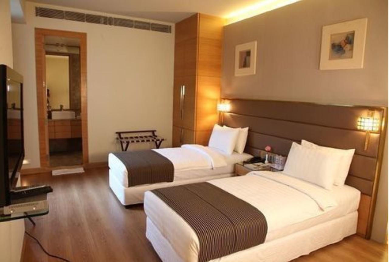 Middleton Inn Calcutta Extérieur photo
